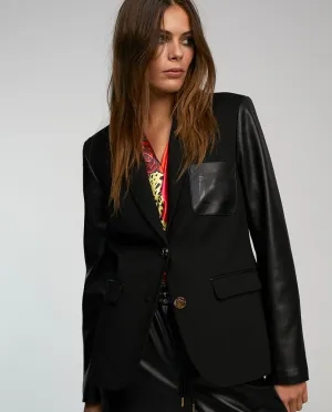 Contrast blazer