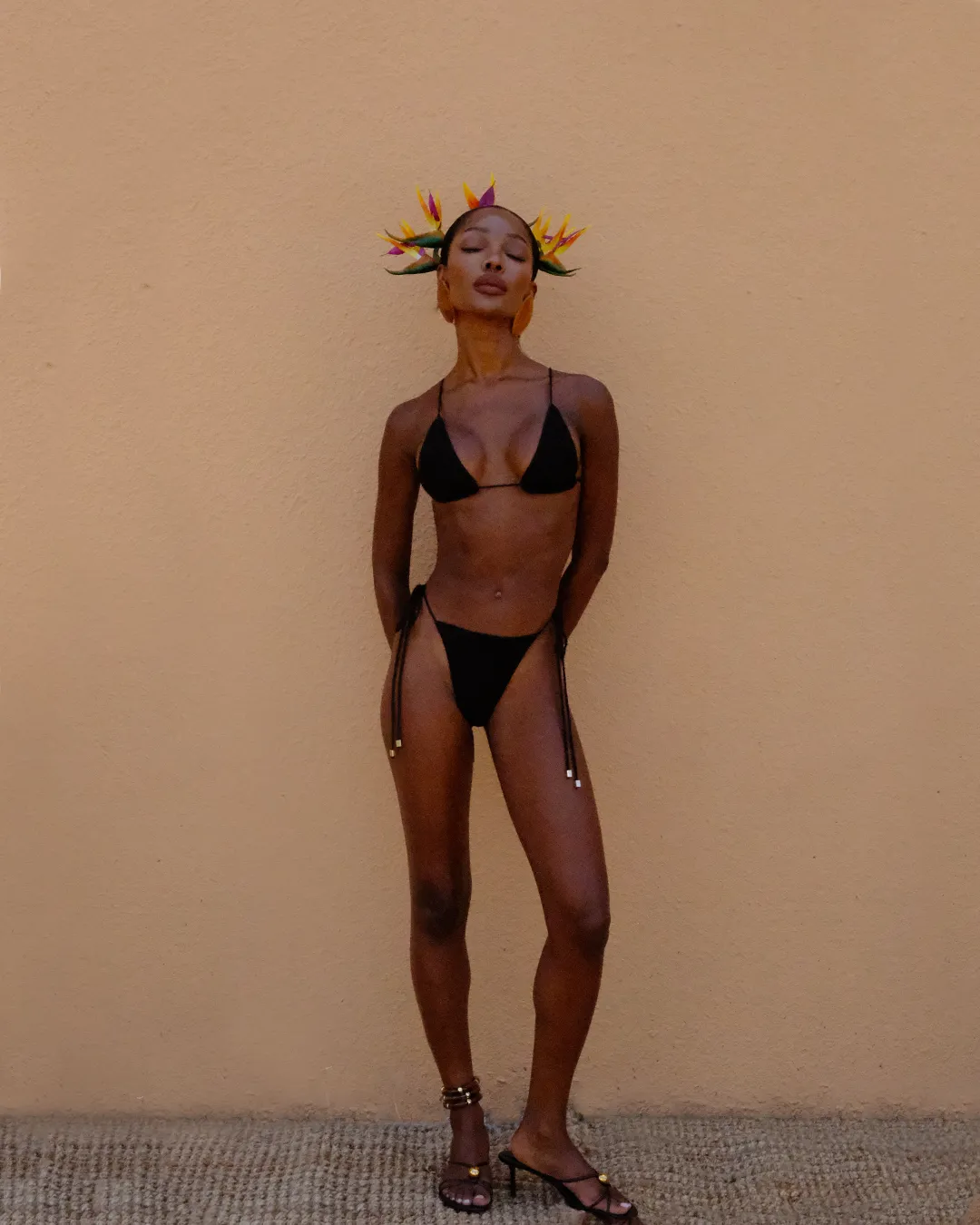 Breathable Layer Fit Soft Fabric Look Sol Triangle Bikini Top | Noir Crochet