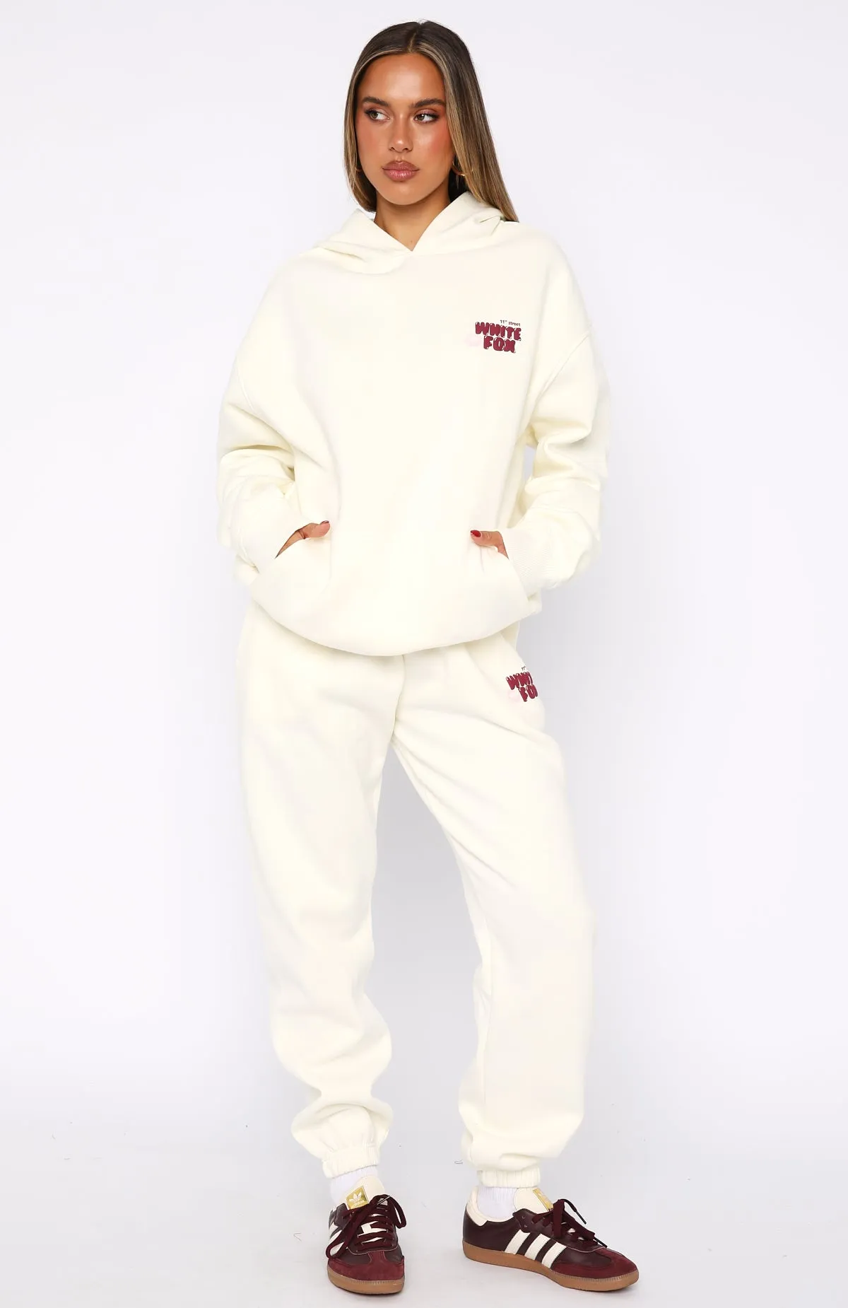 11th Street Sweet Kisses Sweatpants Cake Batter Cold Trend Cozy Texture