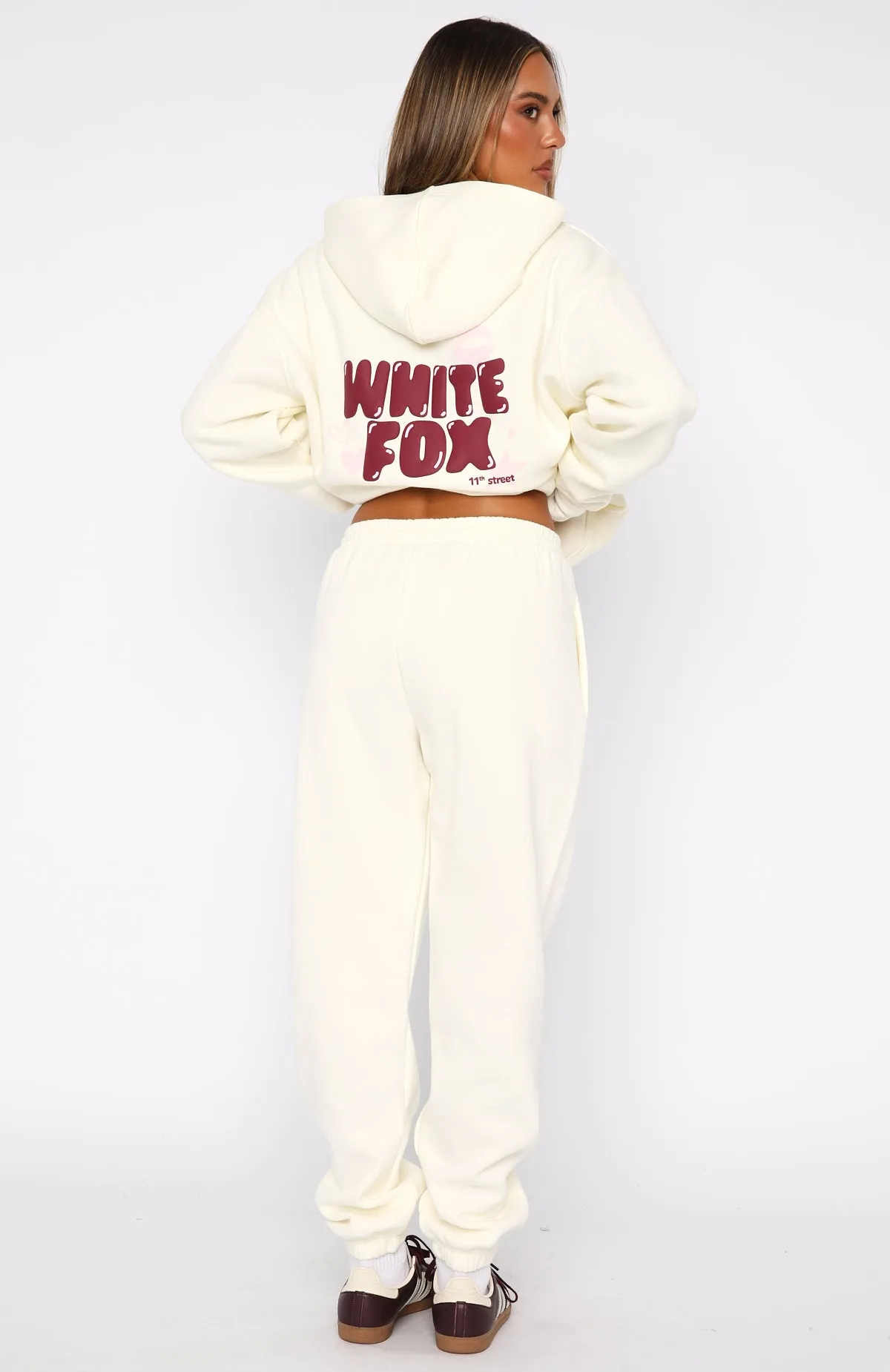 Simple Classic 11th Street Sweet Kisses Sweatpants Cake Batter