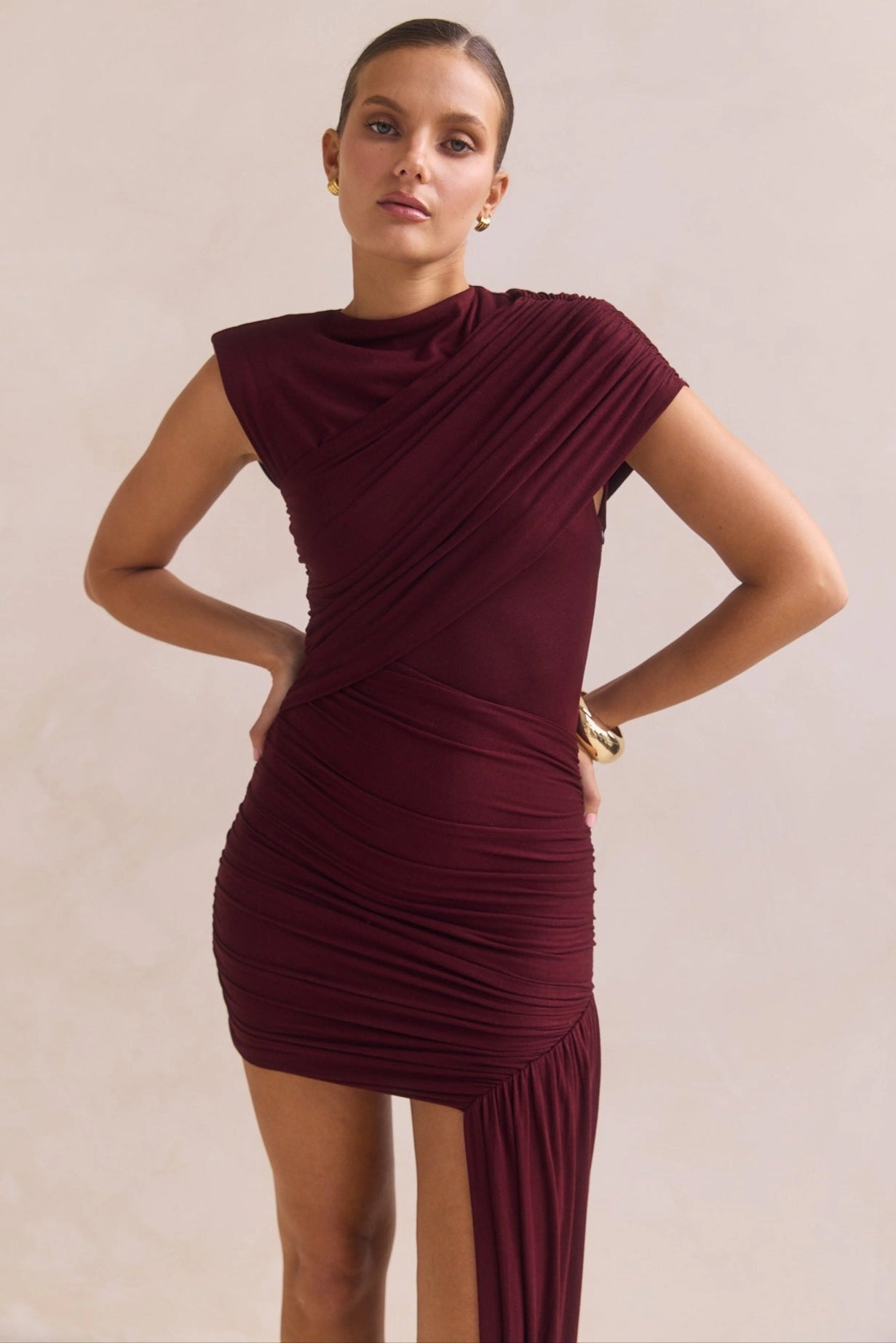 Relaxed-fit gown Soft Detail Isadora Mini Dress (Burgundy)