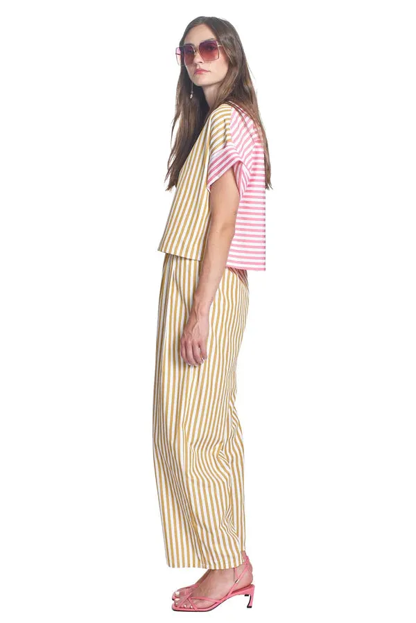 OversizedSilhouette Juni Top - Olive