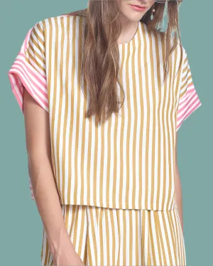 Juni Top - Olive TurtleneckDesign