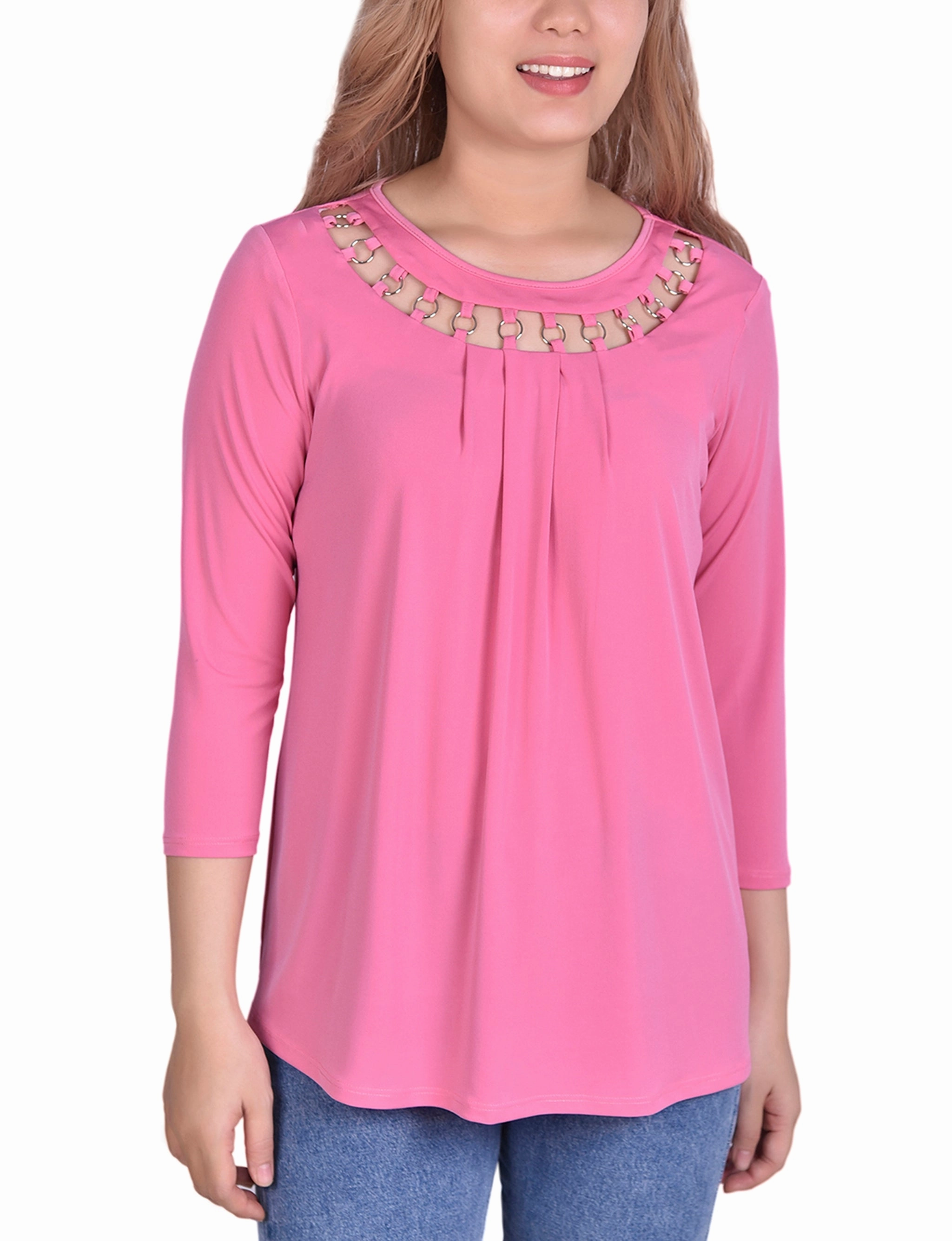 AdjustableHem 3/4 Sleeve Top With Cutout Ringed Neckline