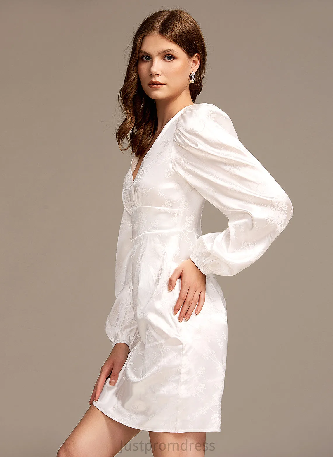 Elegant Sheath Sleeves V-Neck Long Satin Dresses Aimee Club Dresses