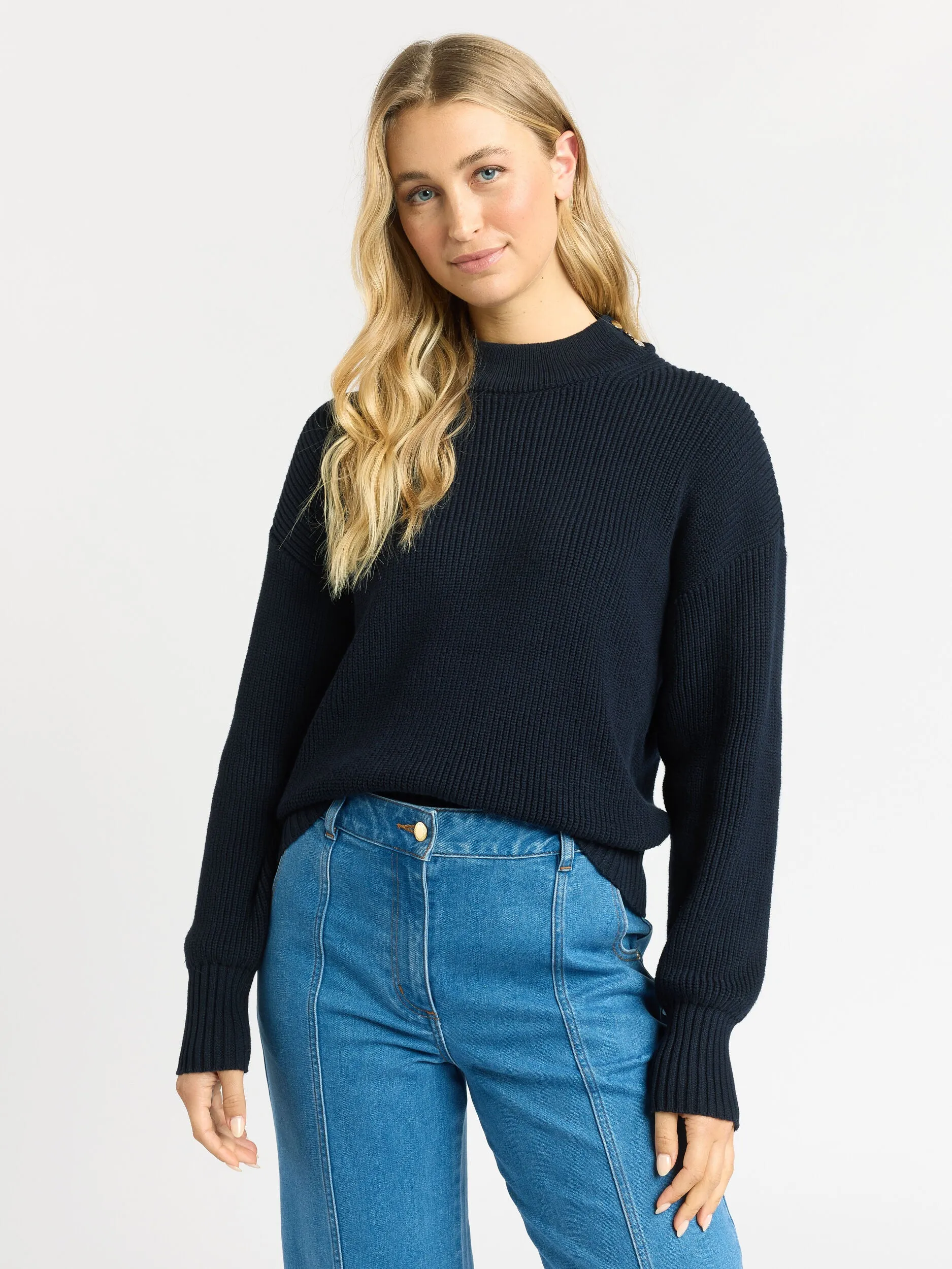 Ember Jumper Essential Layer Everyday Use