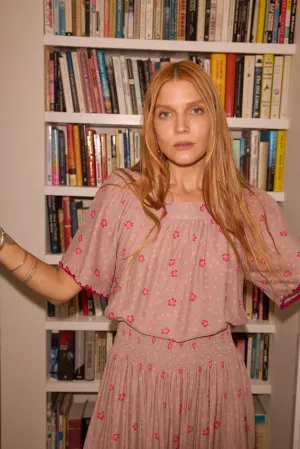 NIKKI TOP Modern Silhouette