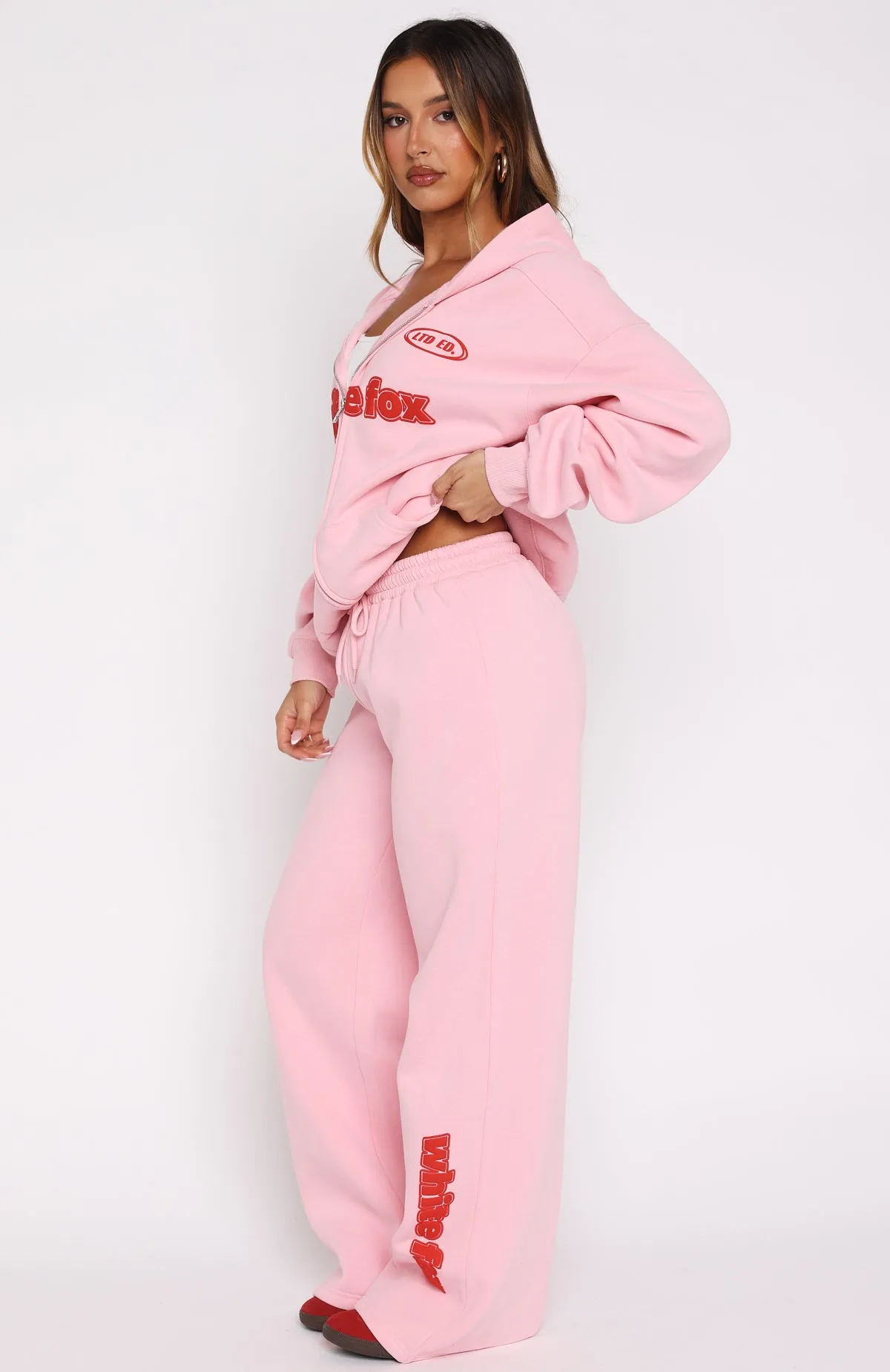 High Thread Count City Comforted Ready To Go Wide Leg Sweatpants Pink