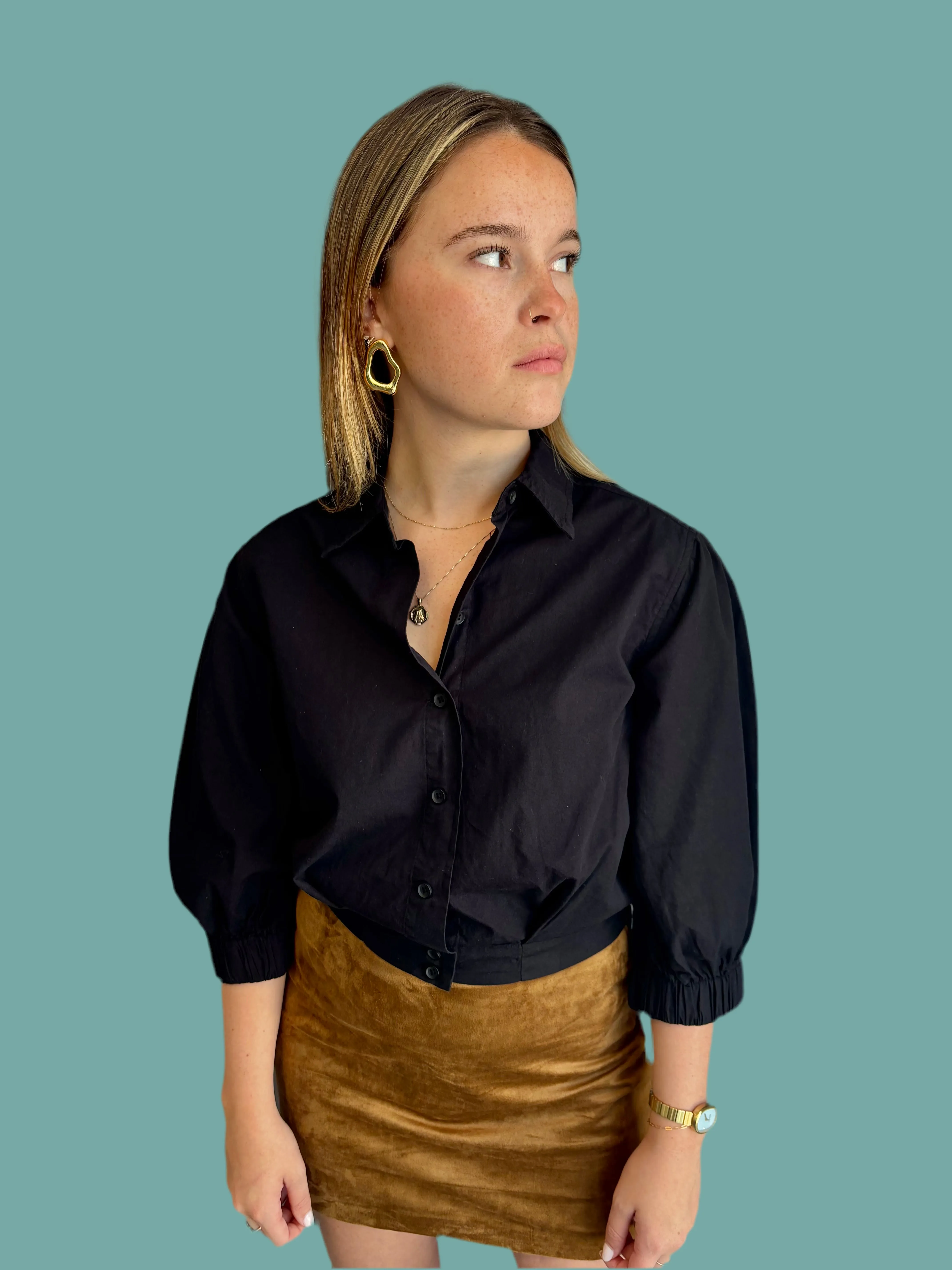 Cropped Button Front Puff Sleeve Top Temperature Regulating Travel Friendly