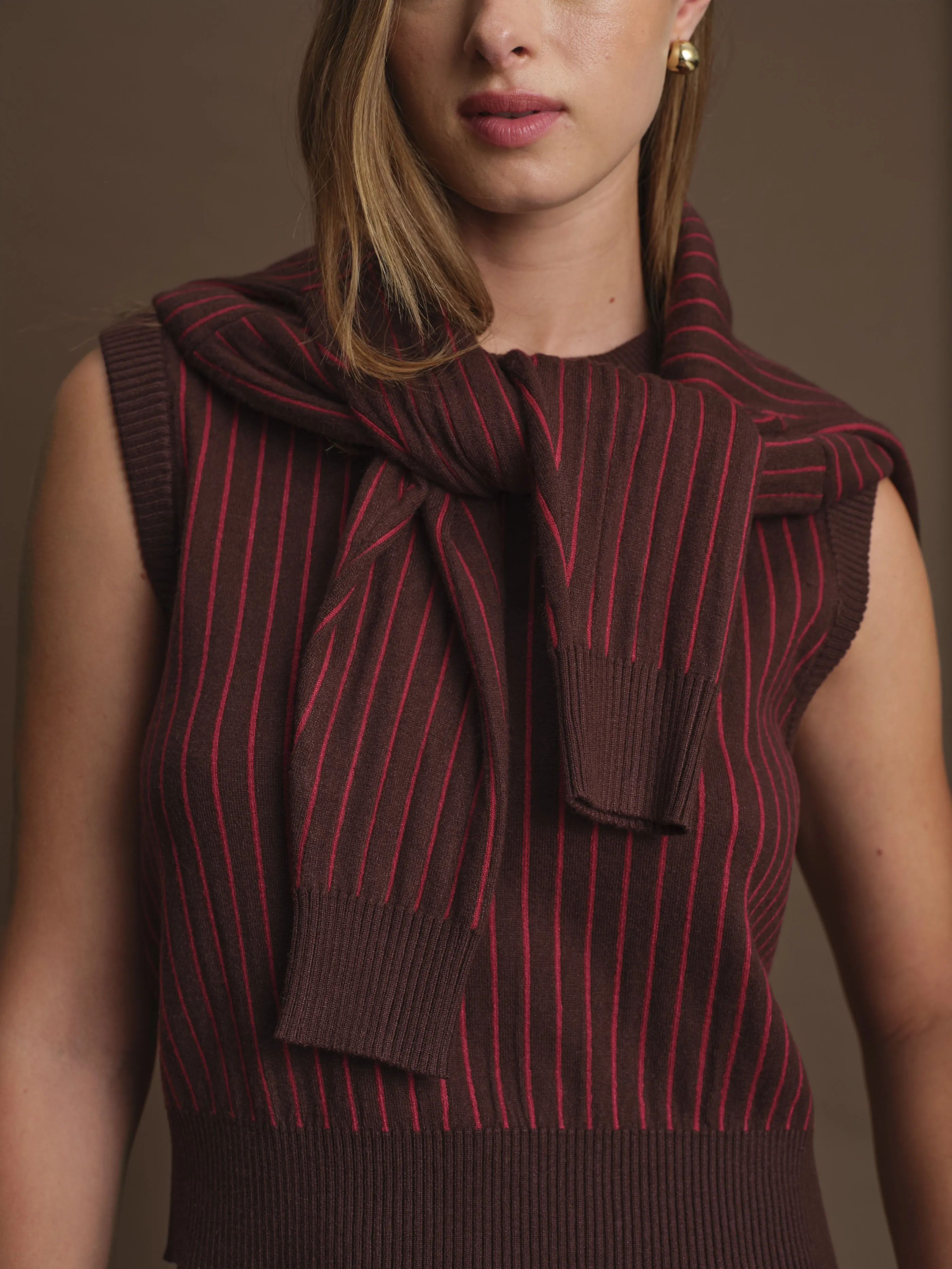 Bruce Knit Vest Thermochromic Fiber Applications Layered Cable Pattern