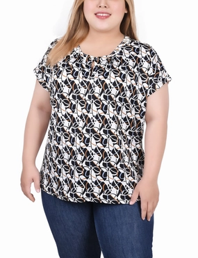 Plus Size Extended Sleeve Top With Grommets Quick Dry Feature
