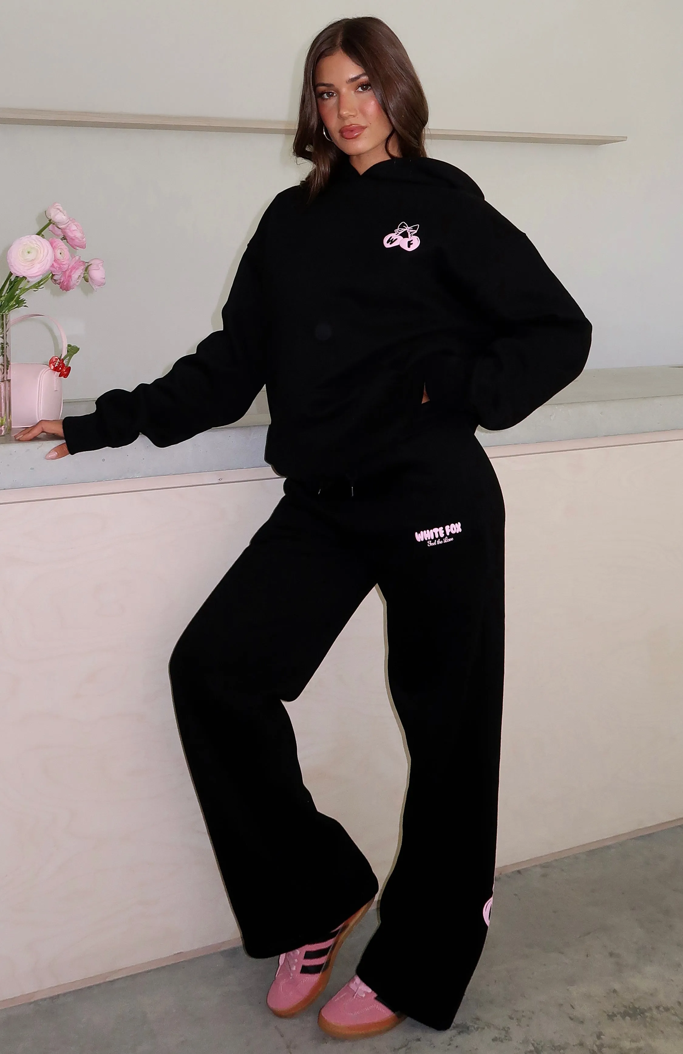 Soft Apparel Pure Detail Feel The Love Wide Leg Sweatpants Black
