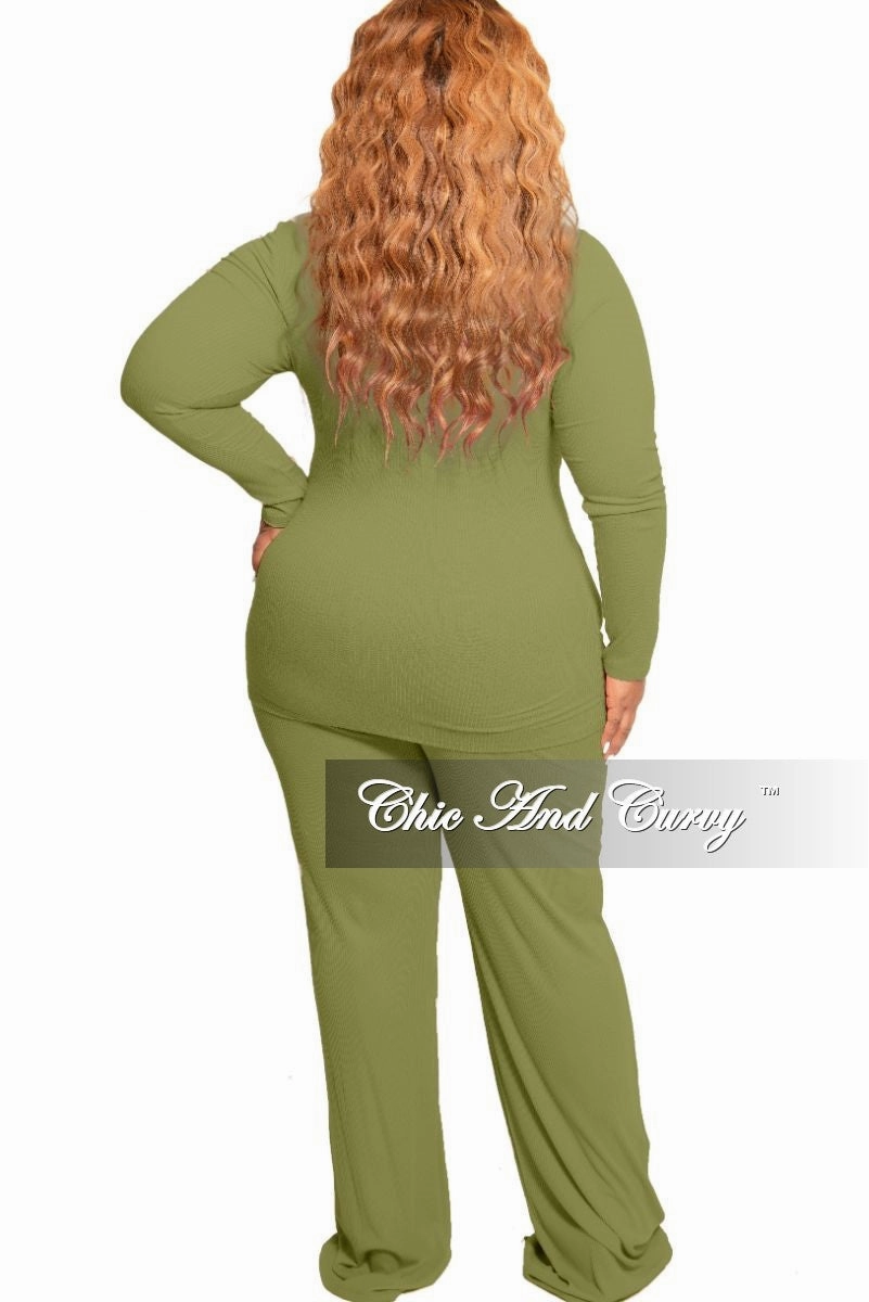Layer-Friendly Hygienic Inner Layer Final Sale Plus Size 2-Piece Long Sleeve Ribbed Tie Top and Pants Set in Olive
