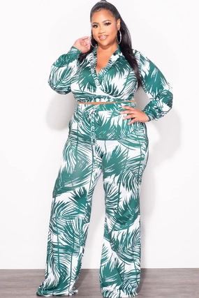 Fitted Design sport chic Final Sale Plus Size 2pc Crop Top & Palazzo Pant Set in Green Palm Print