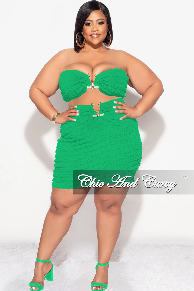 Final Sale Plus Size 2pc Honeycomb Texture Strapless Top and Skirt Set in Green NonChafingEdges