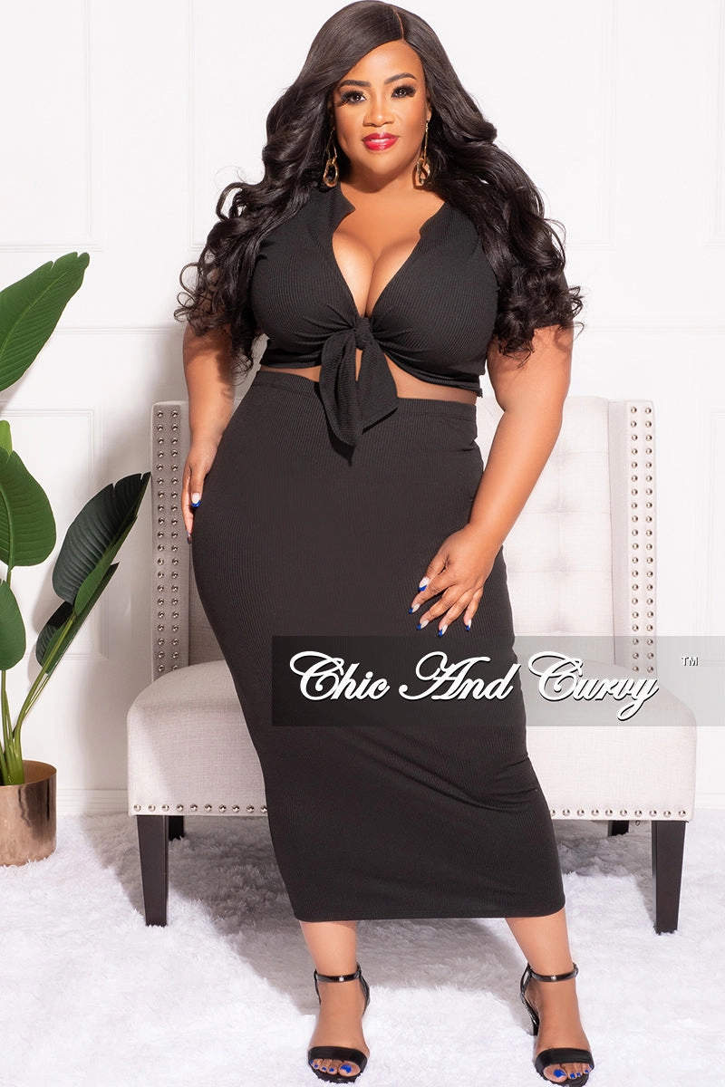 DoubleLayeredHem Feminine Cut Final Sale Plus Size 2pc Set Tie Cropped & Skirt in Black