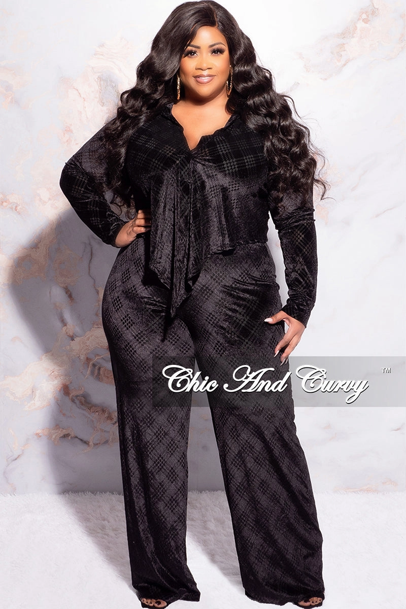 Sporty Design Final Sale Plus Size 2pc Velvet Crop Top and Pants Set in Black