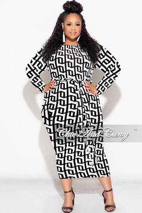 Final Sale Plus Size BodyCon Dress in Black and White Design Print MoistureWickingLining Chilly Weather