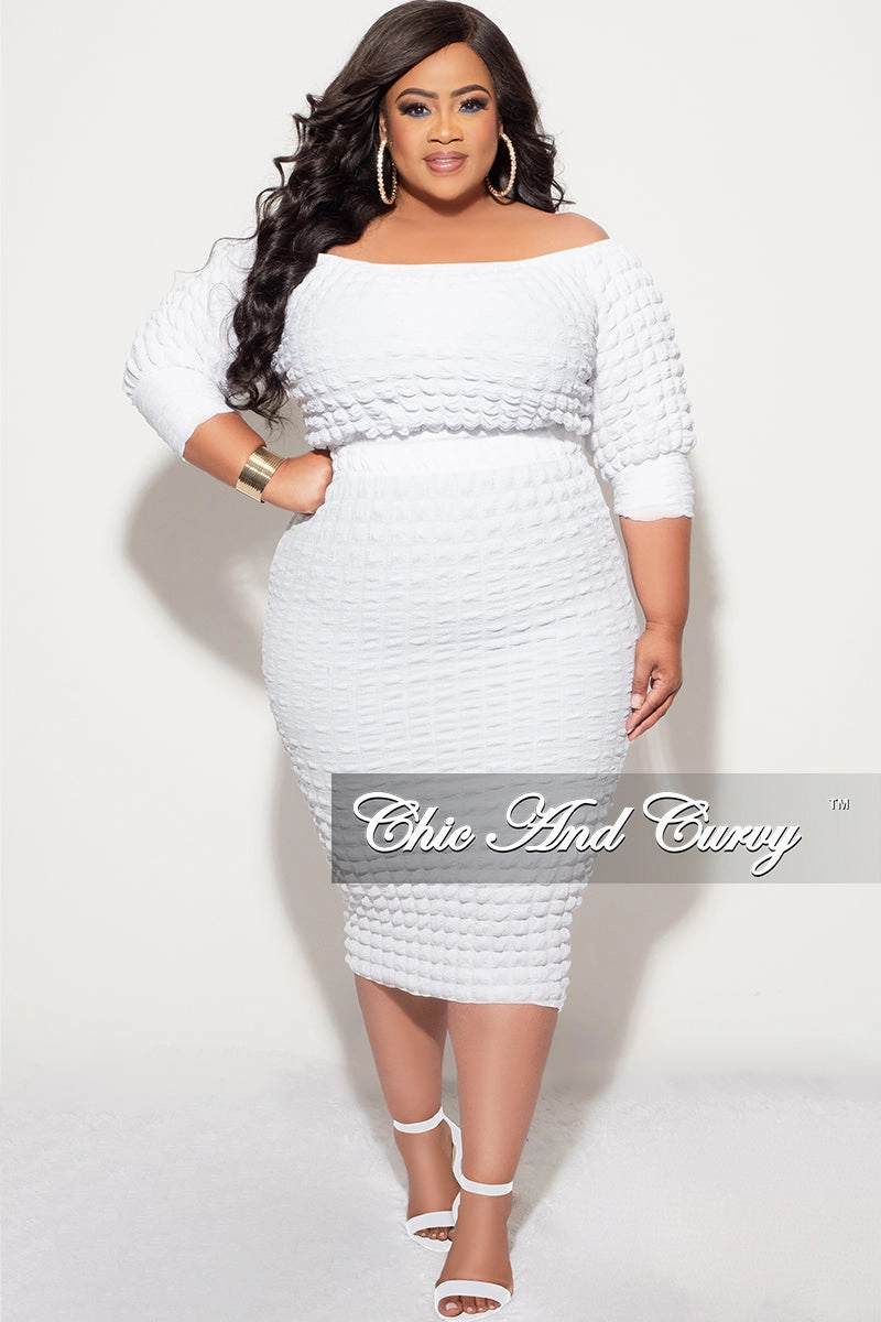 Final Sale Plus Size Bubble Texture 2pc Set Off the Shoulder Crop Top and High Waist Skirt in White Tagless Design