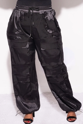 WindResistantMaterial Fresh Fit Final Sale Plus Size Cargo Pants in Black