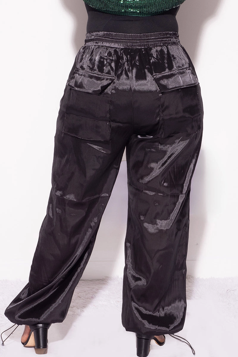 Layering Piece Relaxed Design Final Sale Plus Size Cargo Pants in Black