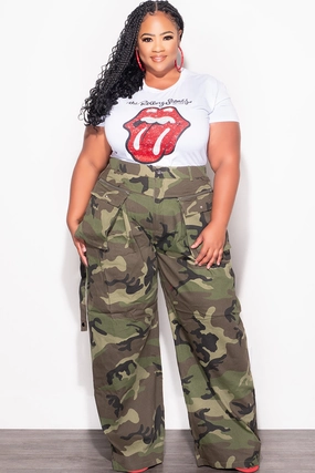 Cozy and Relaxed All Season Fit Final Sale Plus Size Cargo Pants in Camouflage Print