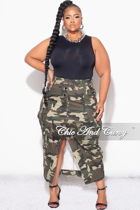 AntiSnagZippers Final Sale Plus Size Cargo Skirt with Front Slit in Camouflage Print