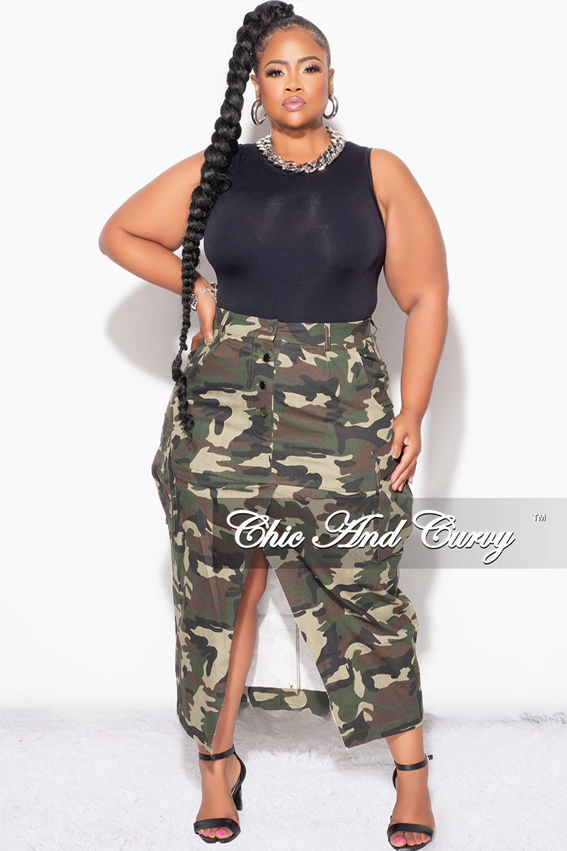 AntiSnagZippers Final Sale Plus Size Cargo Skirt with Front Slit in Camouflage Print