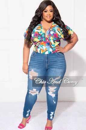 LowProfileWaistband Perfect Silhouette Final Sale Plus Size Deep V Top in Multi Color Design Print