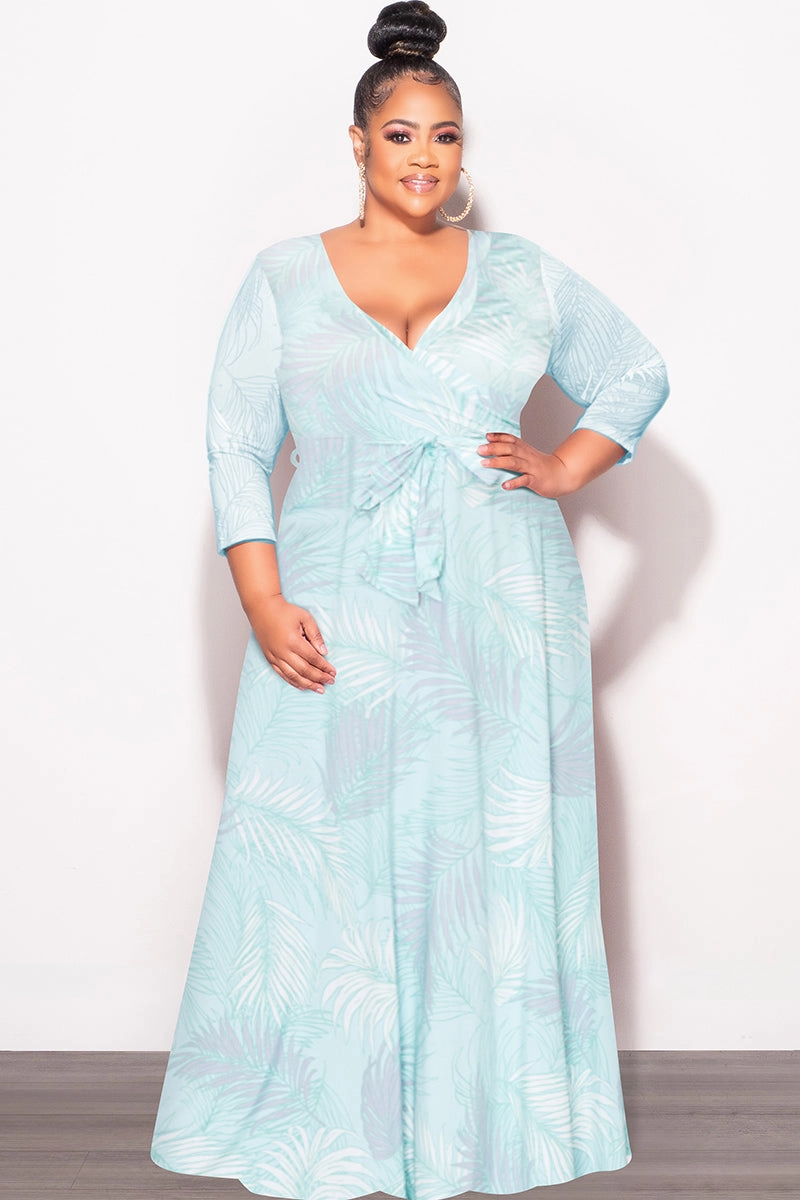 Packable Fit Final Sale Plus Size Faux Wrap Dress in Aqua Palm Print