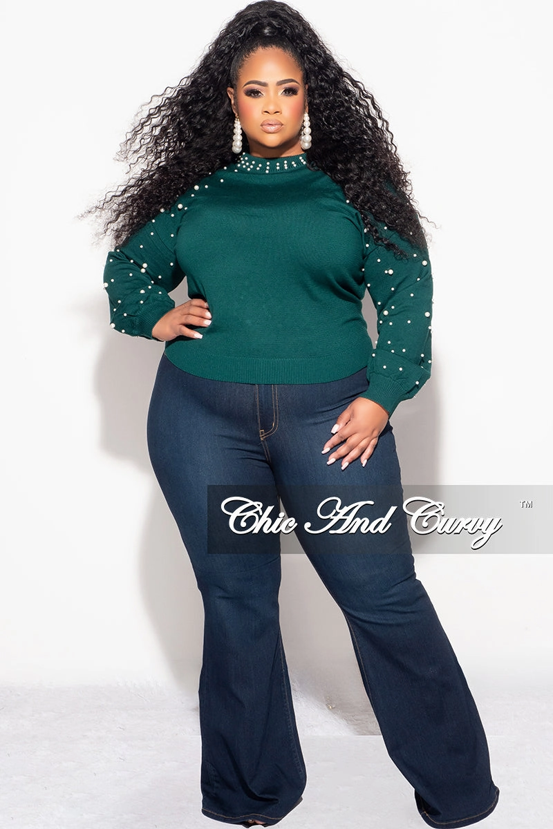 Compact Packability Minimal Fit Final Sale Plus Size Green Sweater with Pearl Detailed Sleeves