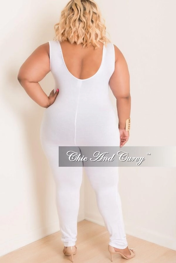 No Ride Fit Final Sale Plus Size Jumpsuit with Attached Tie in White