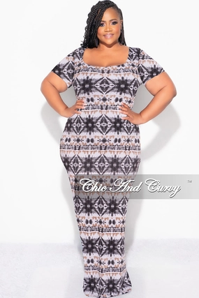 Layer Comfort Tapered Leg Design Final Sale Plus Size Short Sleeve Deep Scoop Neck Maxi Dress in Black, Tan and White Design Print