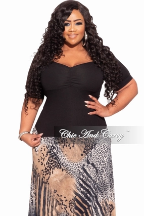 Final Sale Plus Size Short Sleeve Top in Black Non Irritating Seams Stretch Support Fit
