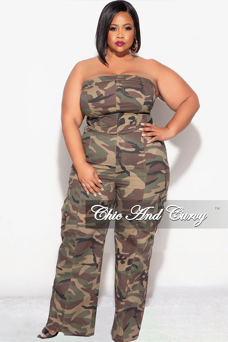 HiddenPockets Slim Shape Final Sale Plus Size Strapless 2pc Top and Pants Set in Camo