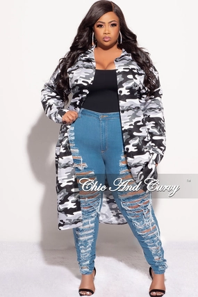 Soft Touch NonChafingLegs Final Sale Plus Size There's Nothing Like A Sistah Shirt Dress in Black and White Camouflage Print
