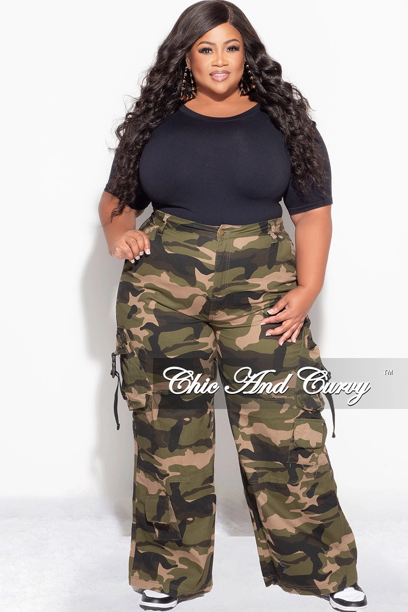 Final Sale Plus Size Top in Black Perfect Look