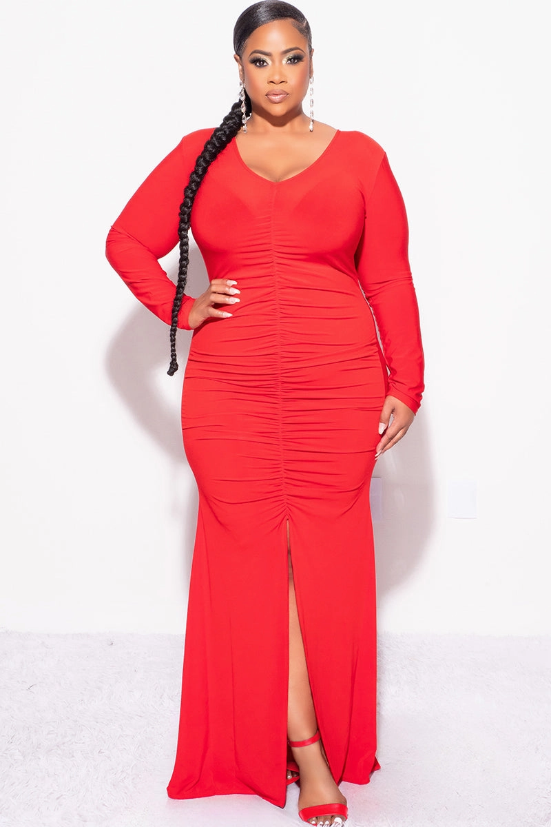 Lightweight Design Lightweight Feel Final Sale Plus Size V-Neck Gown with Center Ruching and Slit in Red