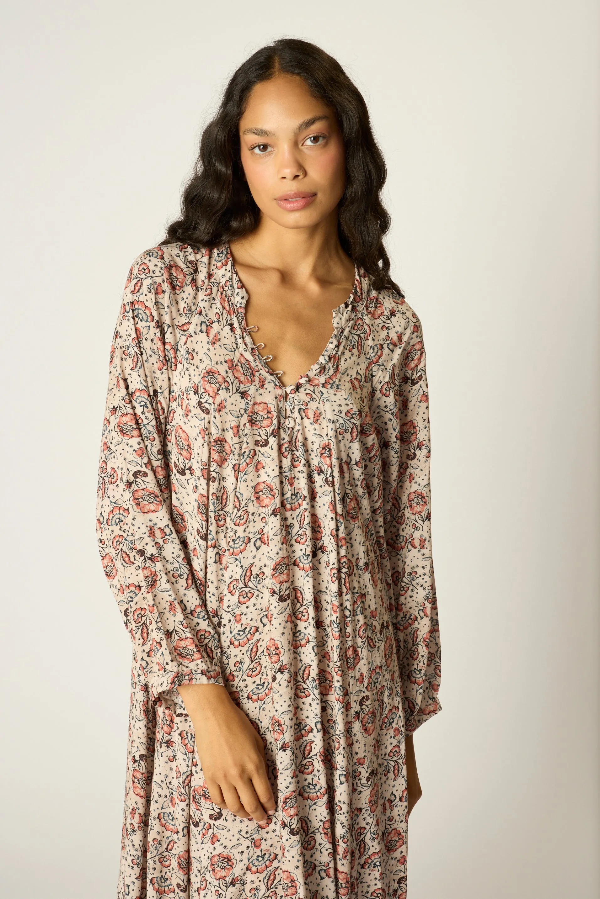 FIORE SHORT DRESS Unlined Design BreathableMesh