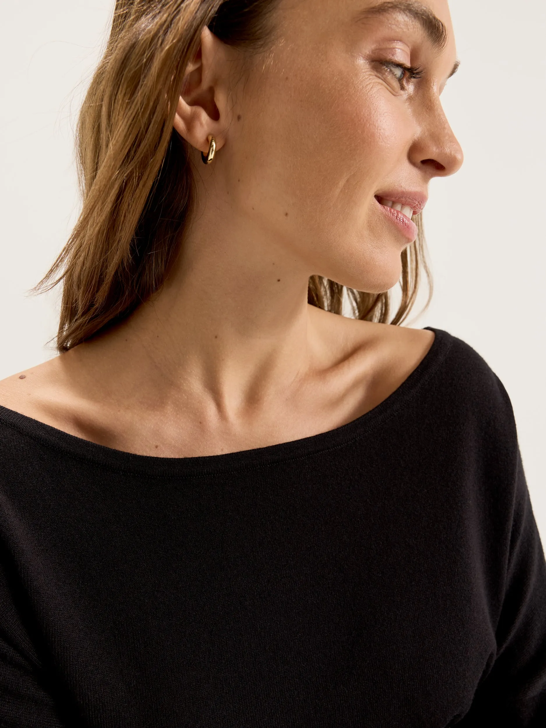 Acacia Jumper SeamFree Technology MoistureWicking Textured Weave