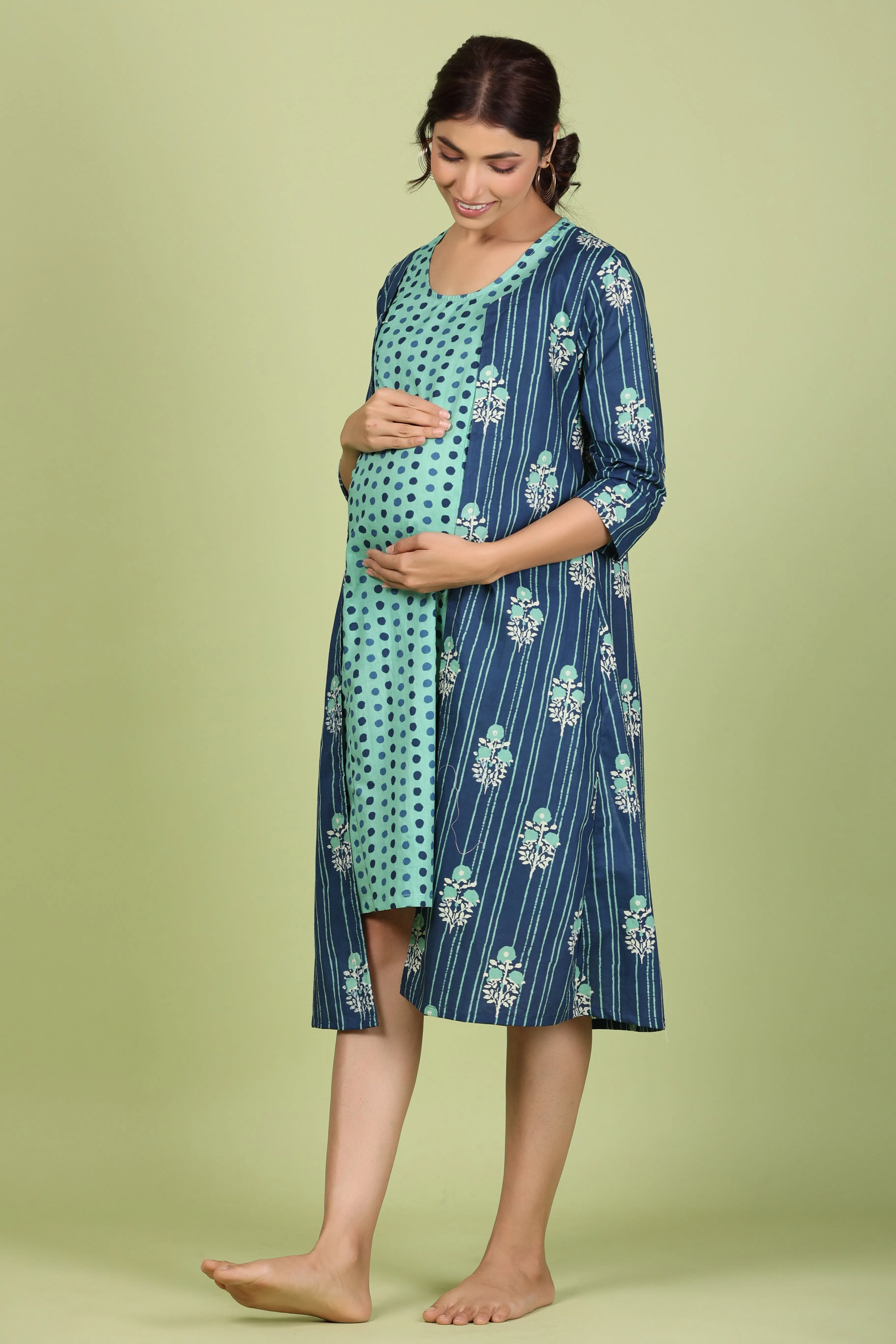 Floral Bouquet on Maternity Feeding Shrug Set