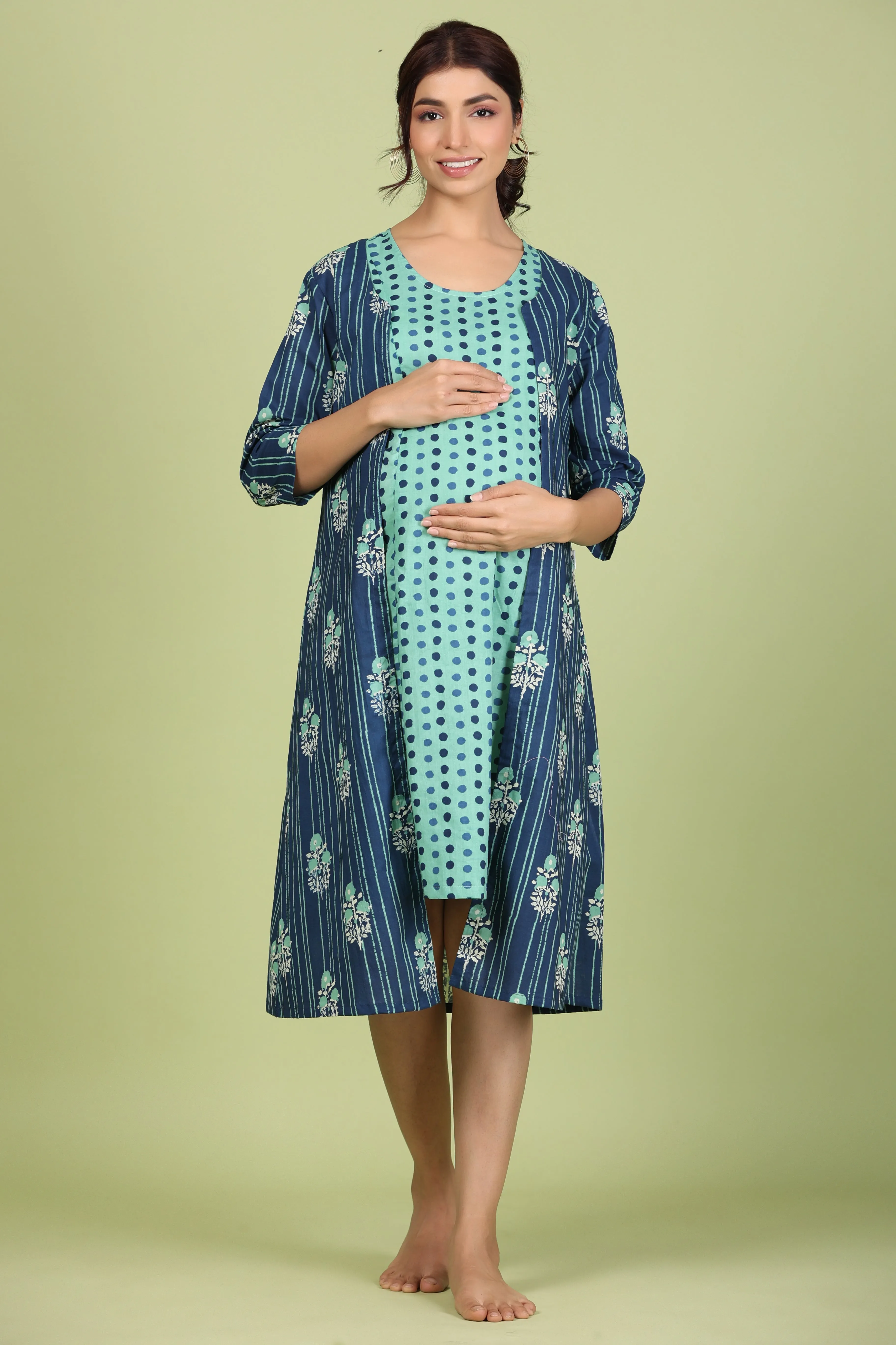 Floral Bouquet on Maternity Feeding Shrug Set