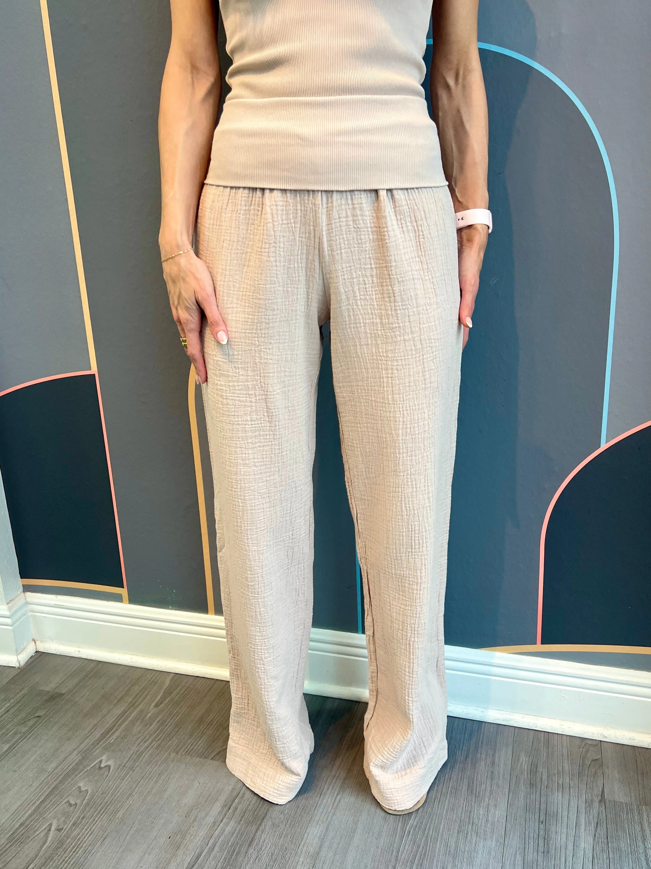 Erasable Logo Patch Customizable length Fold Over Waist Beach Pant