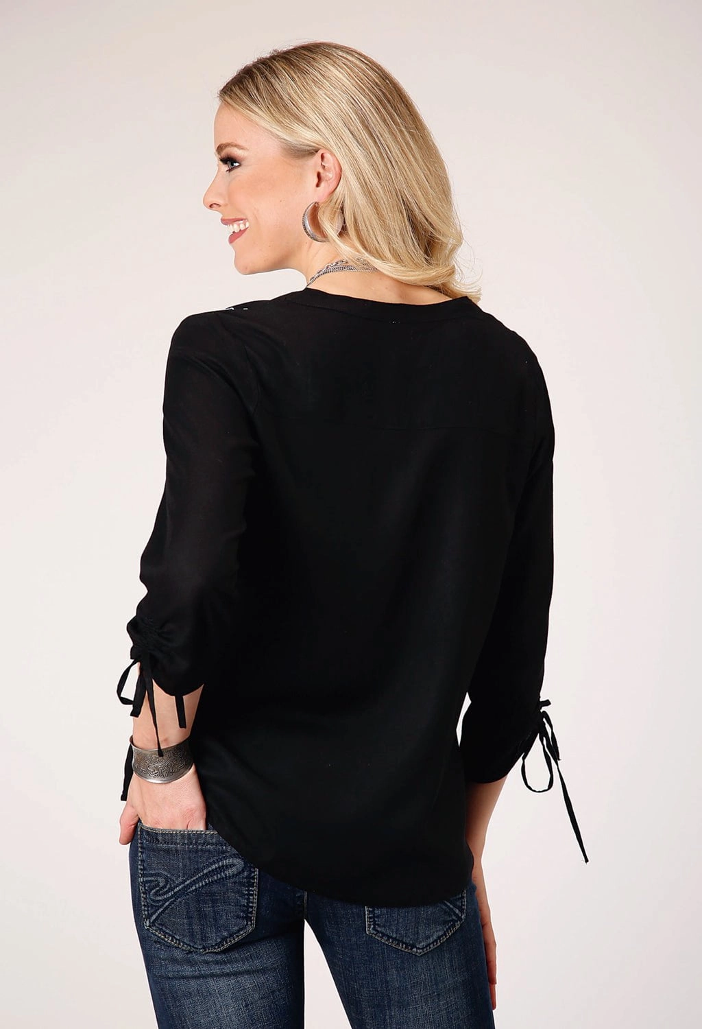 Roper Womens Pretty Floral Black 100% Rayon S/S Blouse Chic Layer Durable Thread Construction