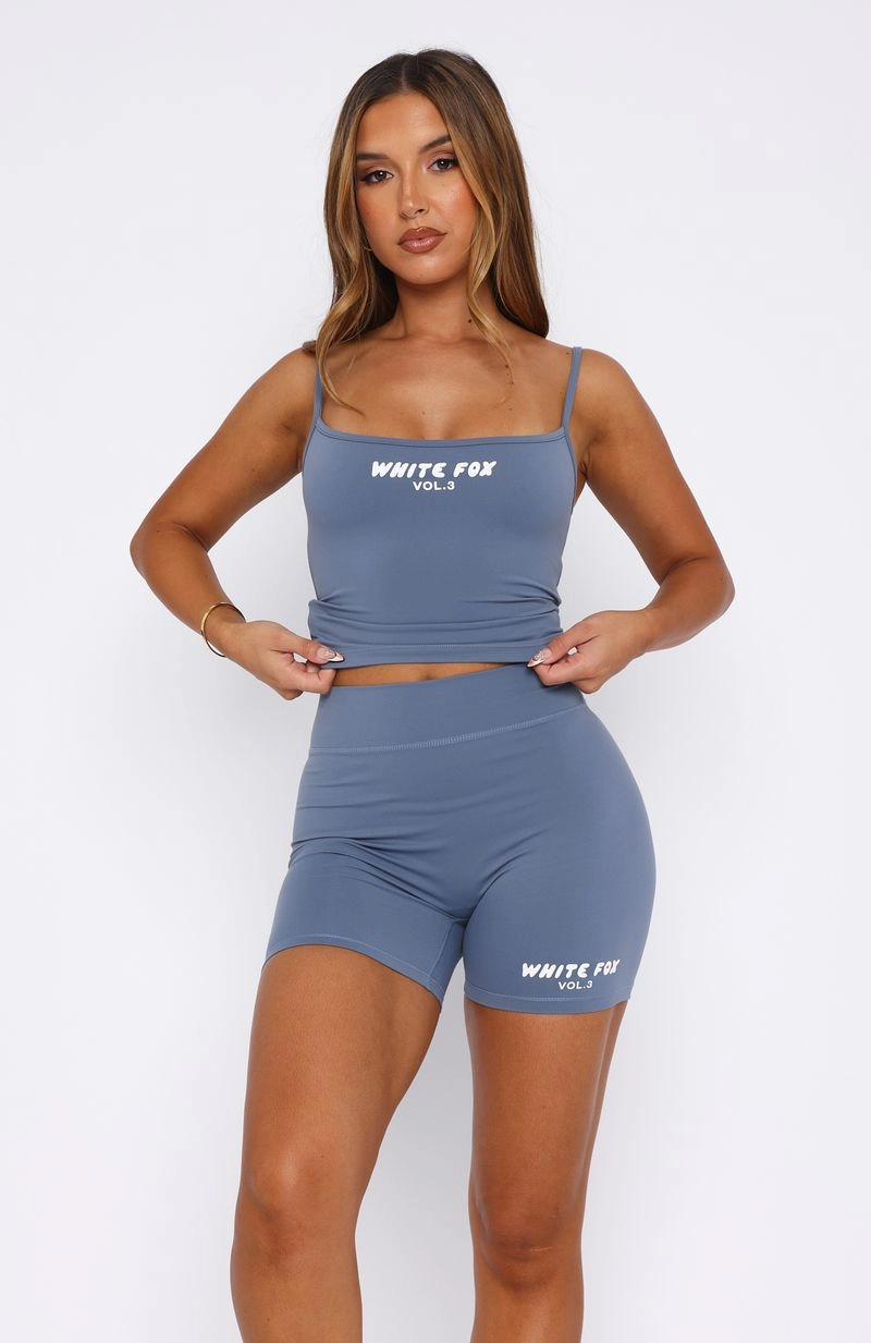 WrinkleResistant Yarn Drop Shoulder Design Offstage 4" Bike Shorts Ocean