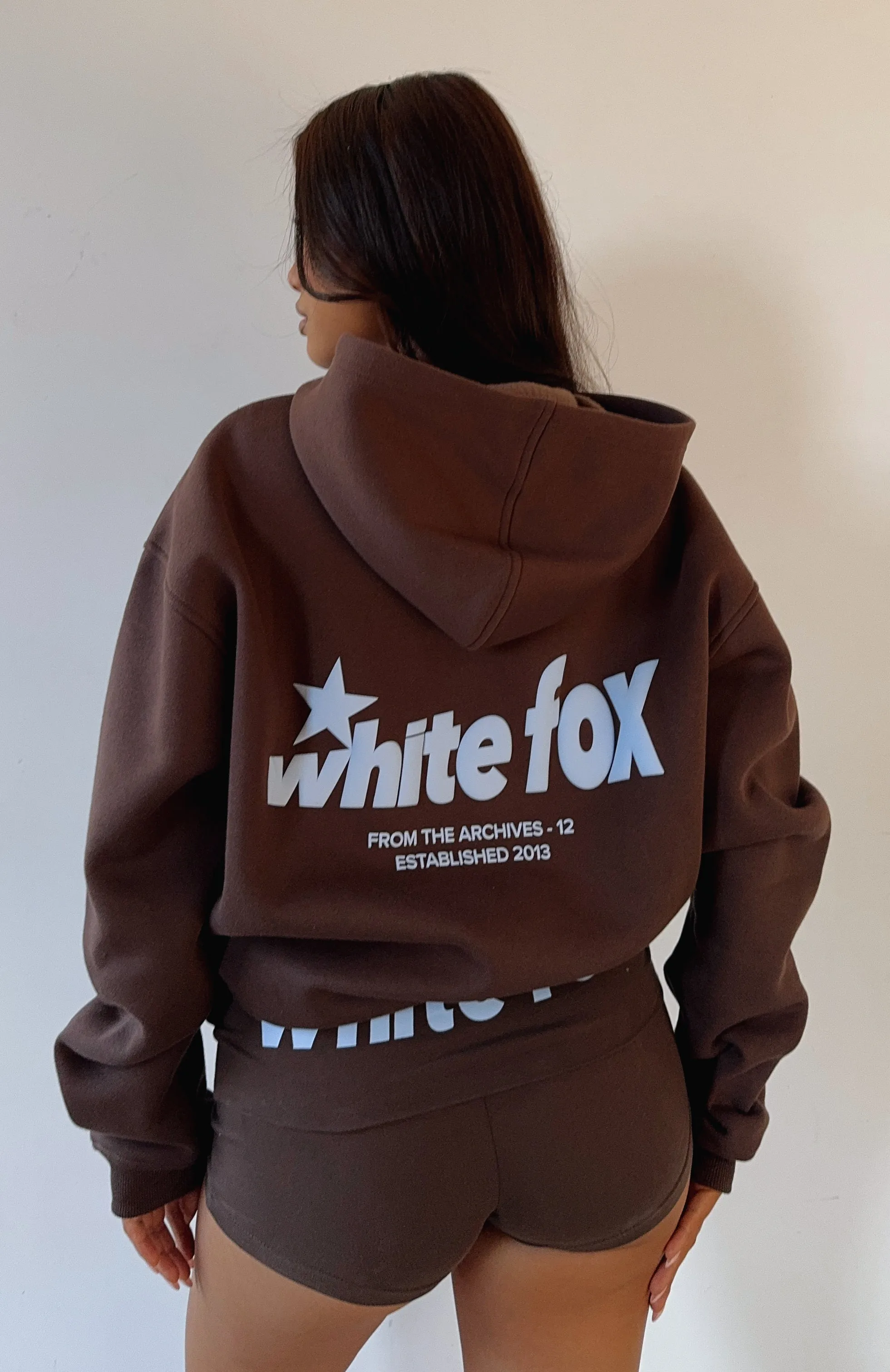 Soft Material Thermoregulating Technology From The Archives Charli Oversized Hoodie Chocolate
