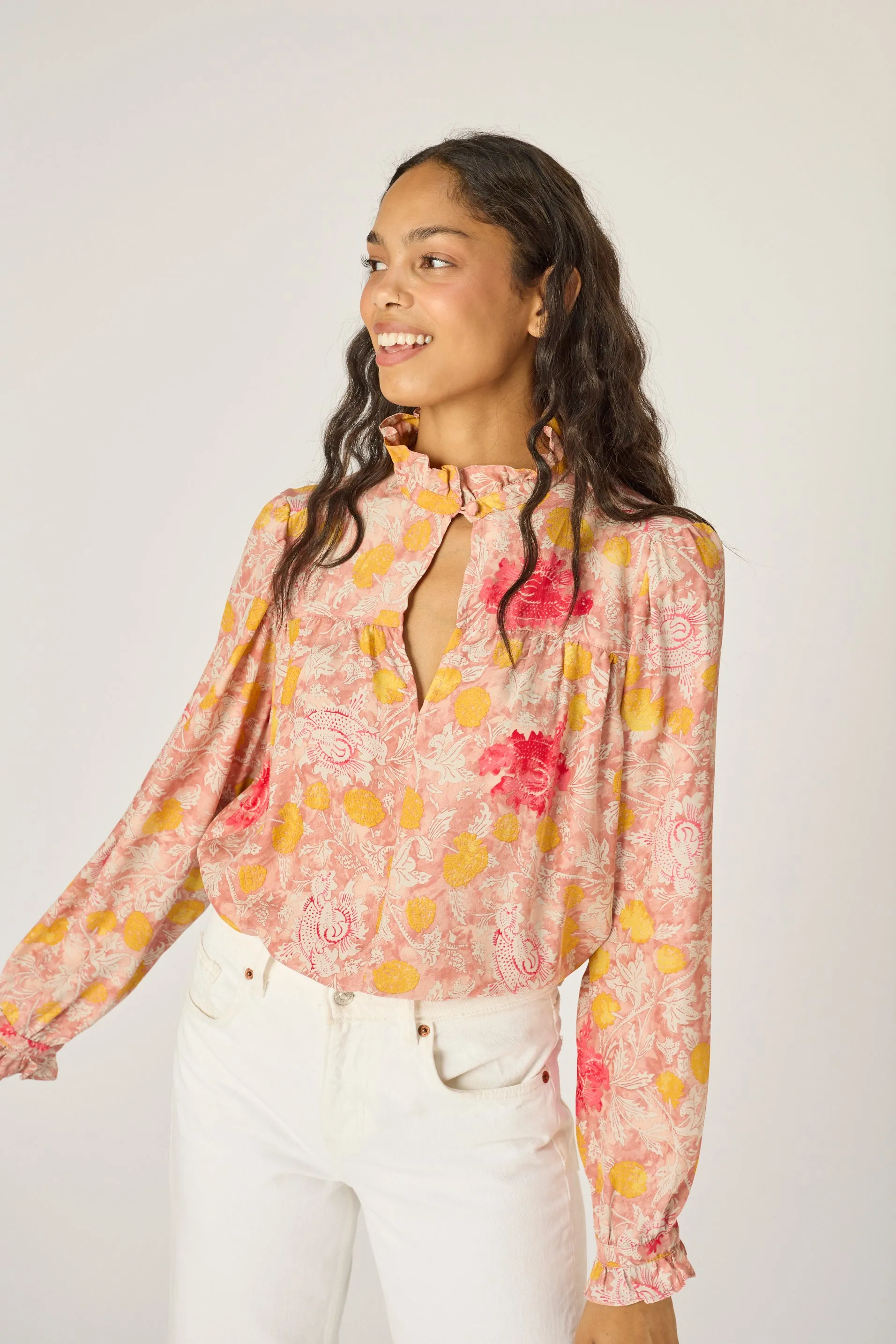 GEORGIA TOP Slim Silhouette