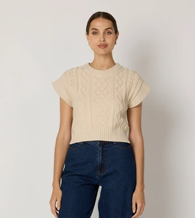 Simple Yet Cozy Gigi Cropped Sweater Vest | Cream