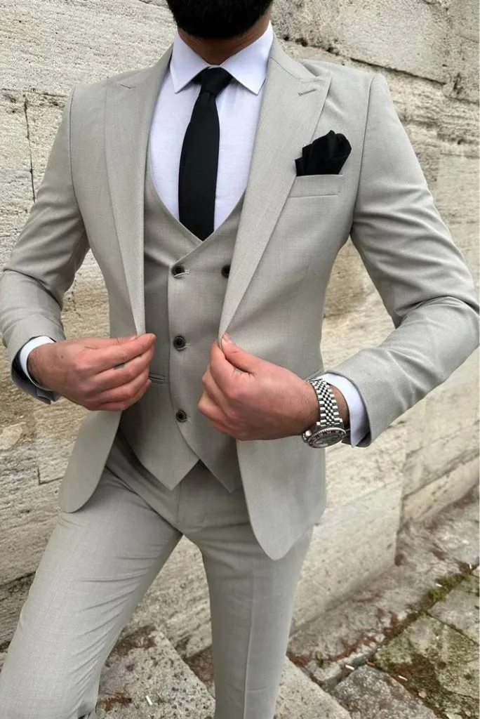 Grey Three Piece Suit Men's Beach Wedding Suit Formal Party Wear Suit Slim Fit Suit Groomsmen Suit Bespoke