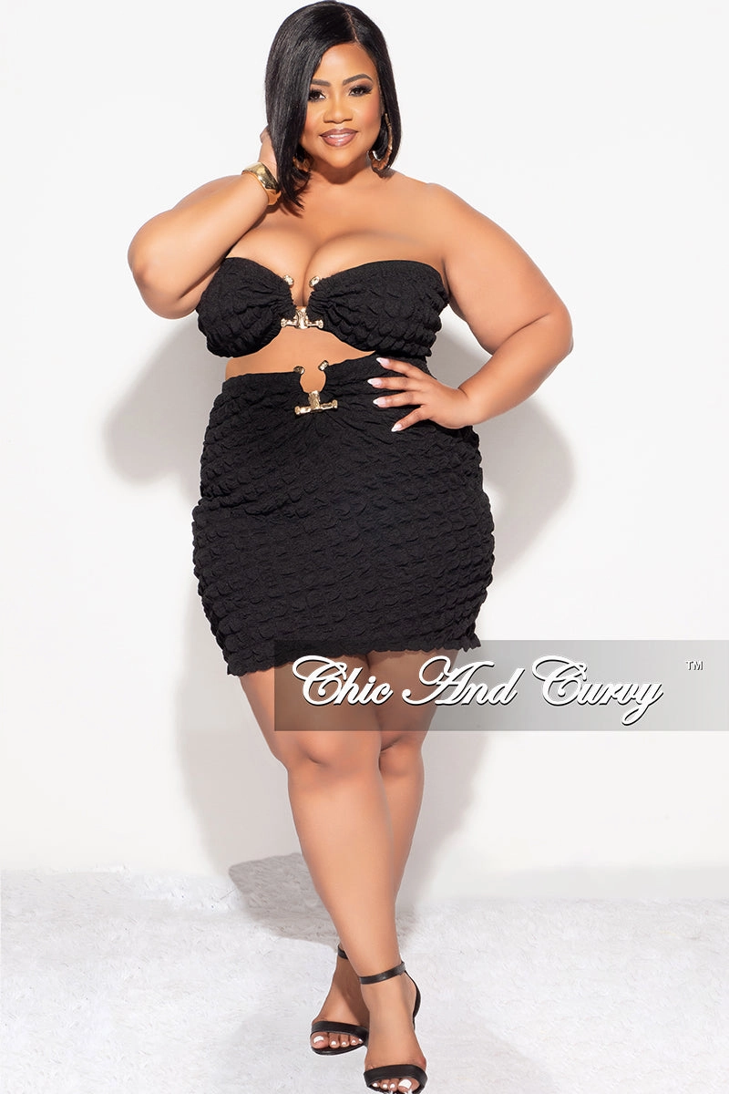 Final Sale Plus Size 2pc Honeycomb Texture Strapless Top and Skirt Set in Black Breathable Mesh Panels Anti Pilling Fabric